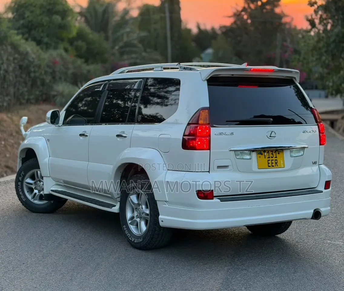 Toyota Land Cruiser Prado 2003 White