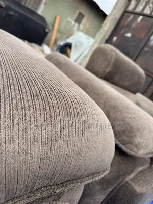Sofa Ya Kijanja Watu Saba