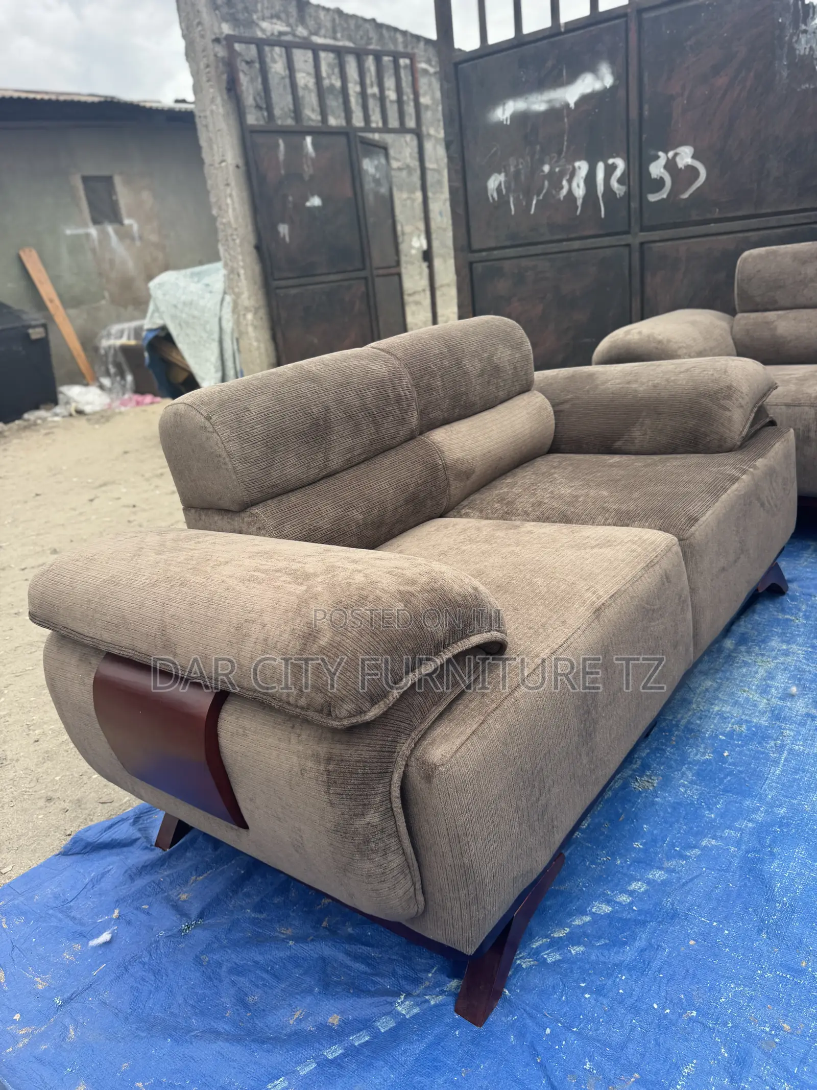 Sofa Ya Kijanja Watu Saba