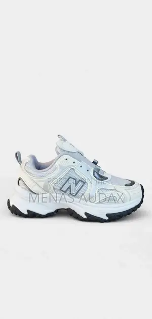 New Balance. Mtumba Grade 1,size 43