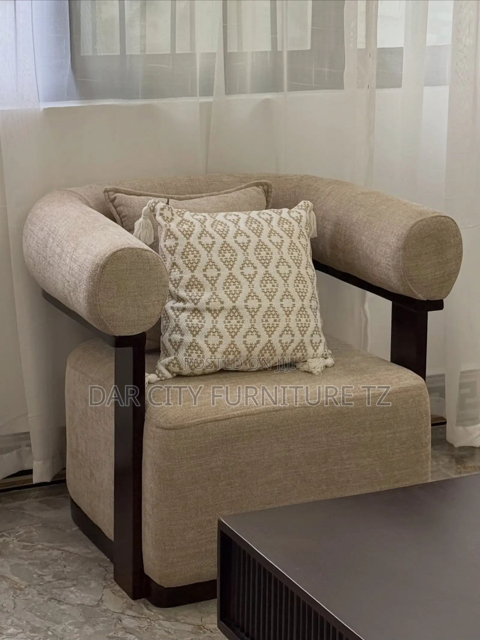 Single Sofa