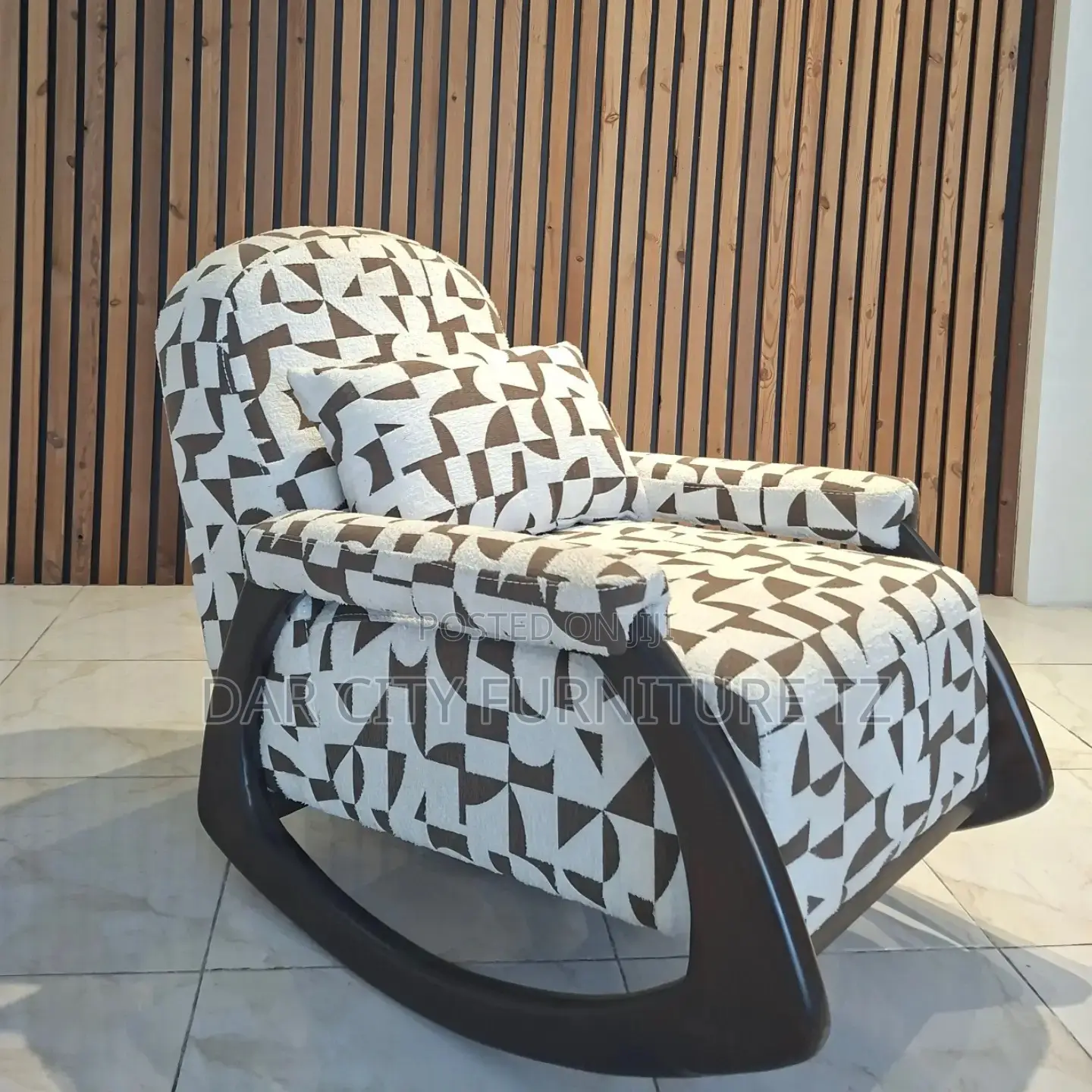 Arm Chair Ya Kijanja