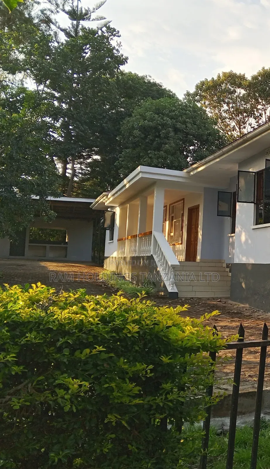 4bdrm Bungalow in Mtei, Tengeru for rent