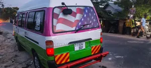 Toyota HiAce 2002