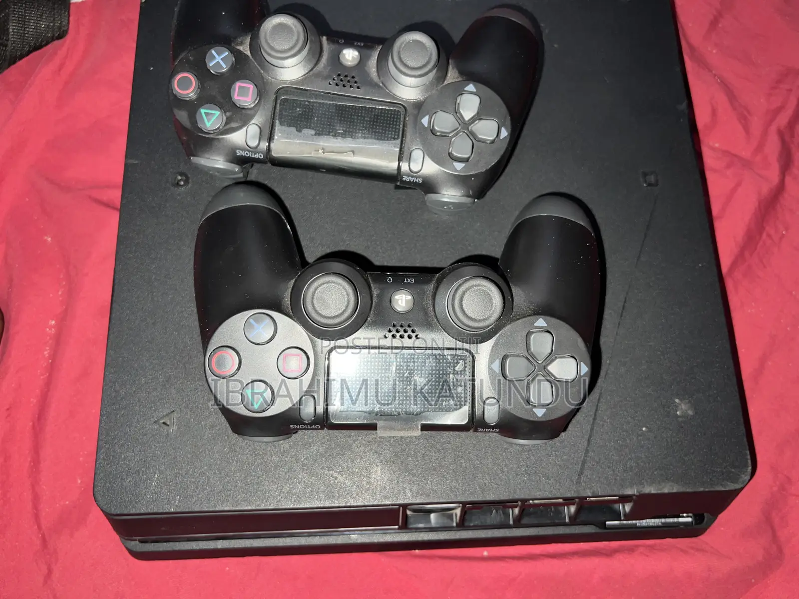 PS4 Slim 500GB Original – Full Set Na Games