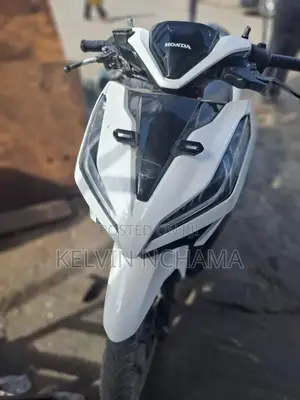 Honda Vario 2019 White