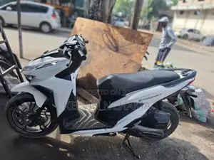 Honda Vario 2019 White