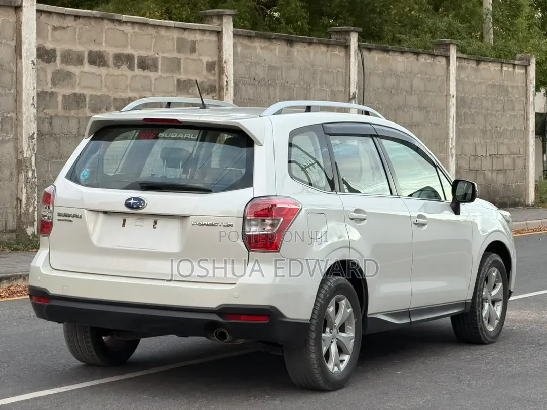Subaru Forester 2013 White