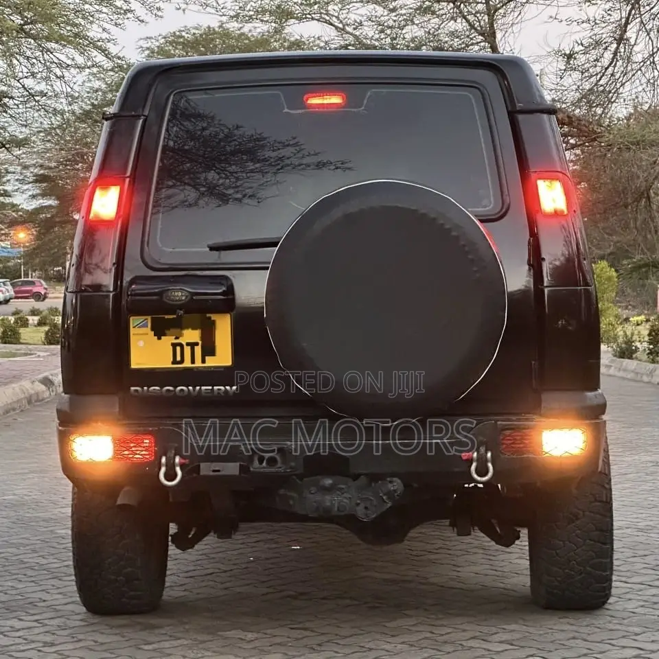 Land Rover Discovery 2004 Black