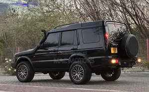 Land Rover Discovery 2004 Black