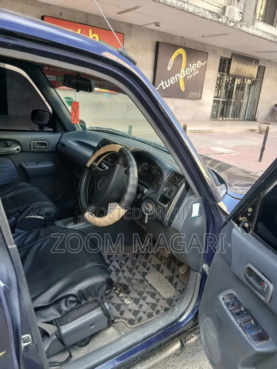 Toyota RAV4 1997 Blue