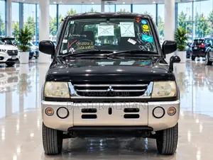 Mitsubishi Pajero 2004 Black
