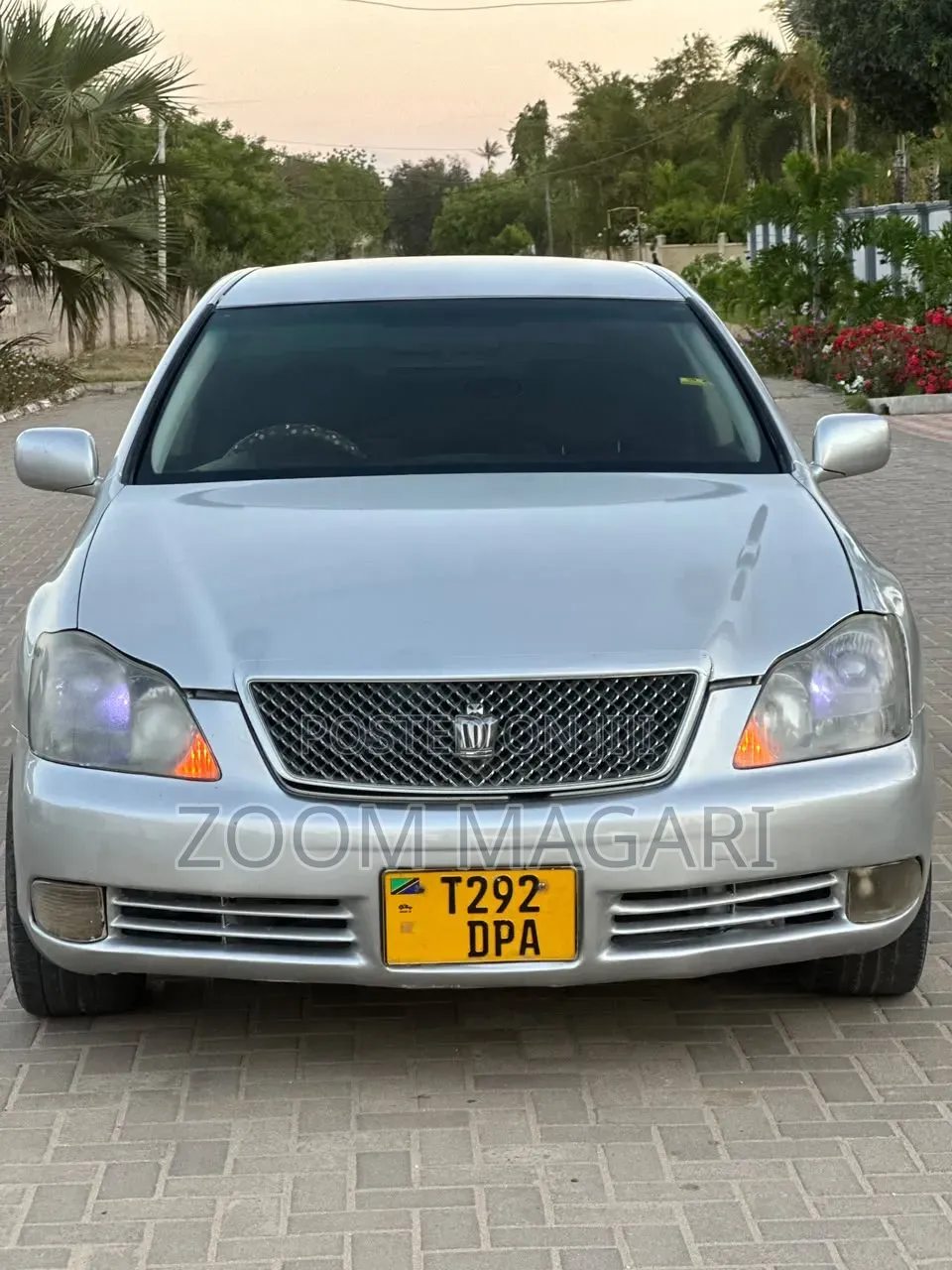 Toyota Crown 2006 Silver