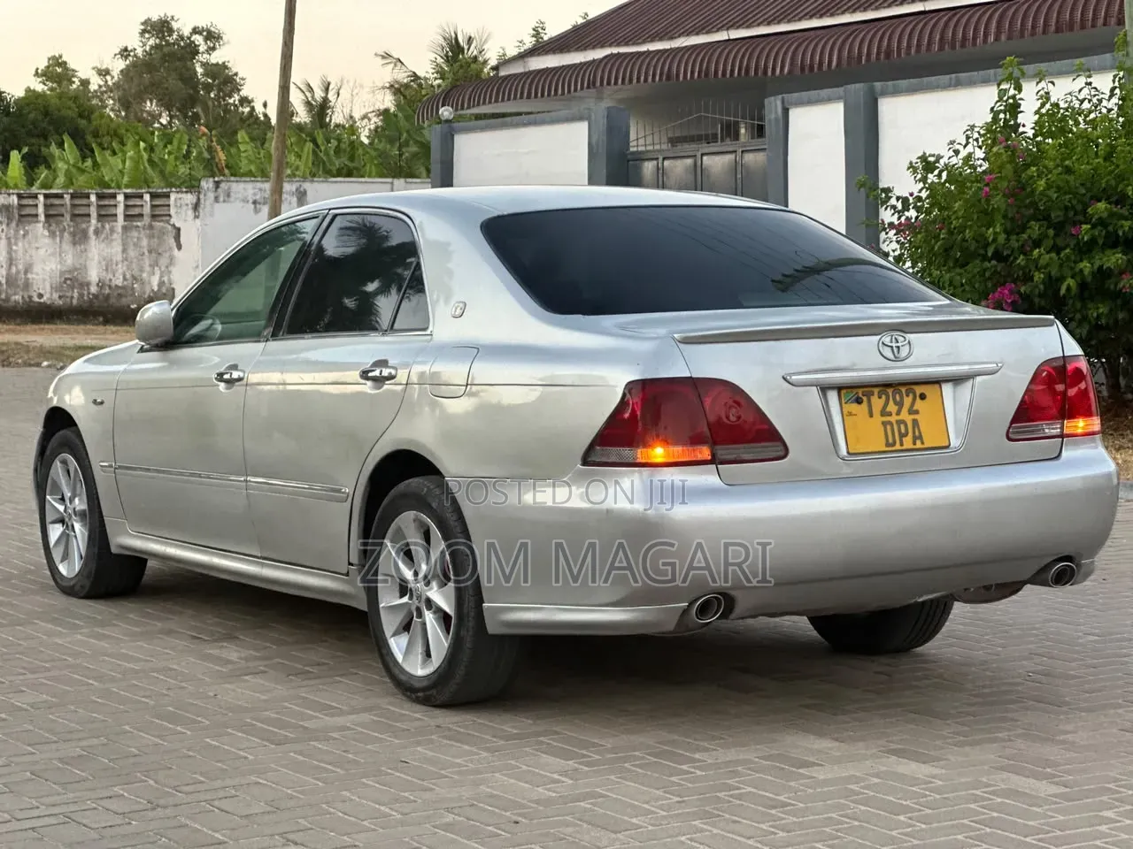 Toyota Crown 2006 Silver