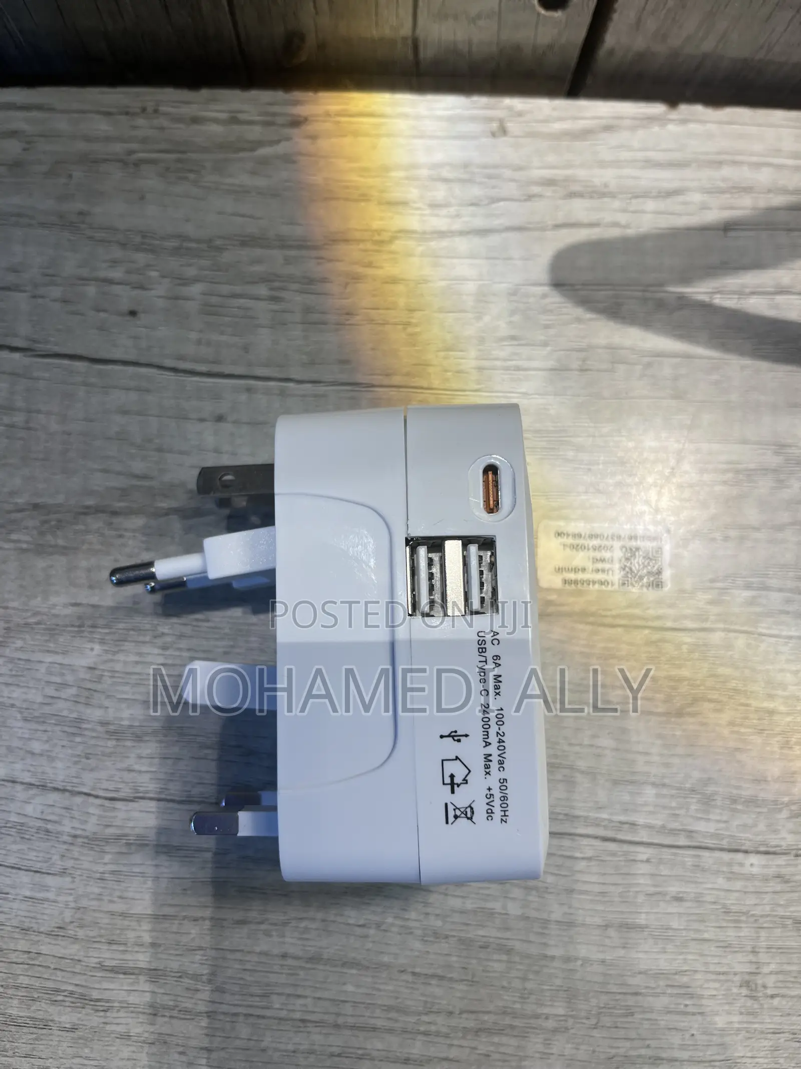 Universal Adapter