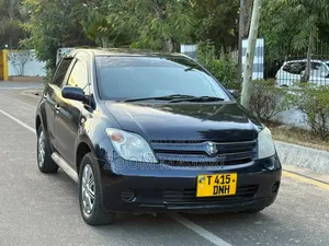 Toyota IST 2003 Black