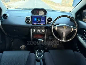 Toyota IST 2003 Black
