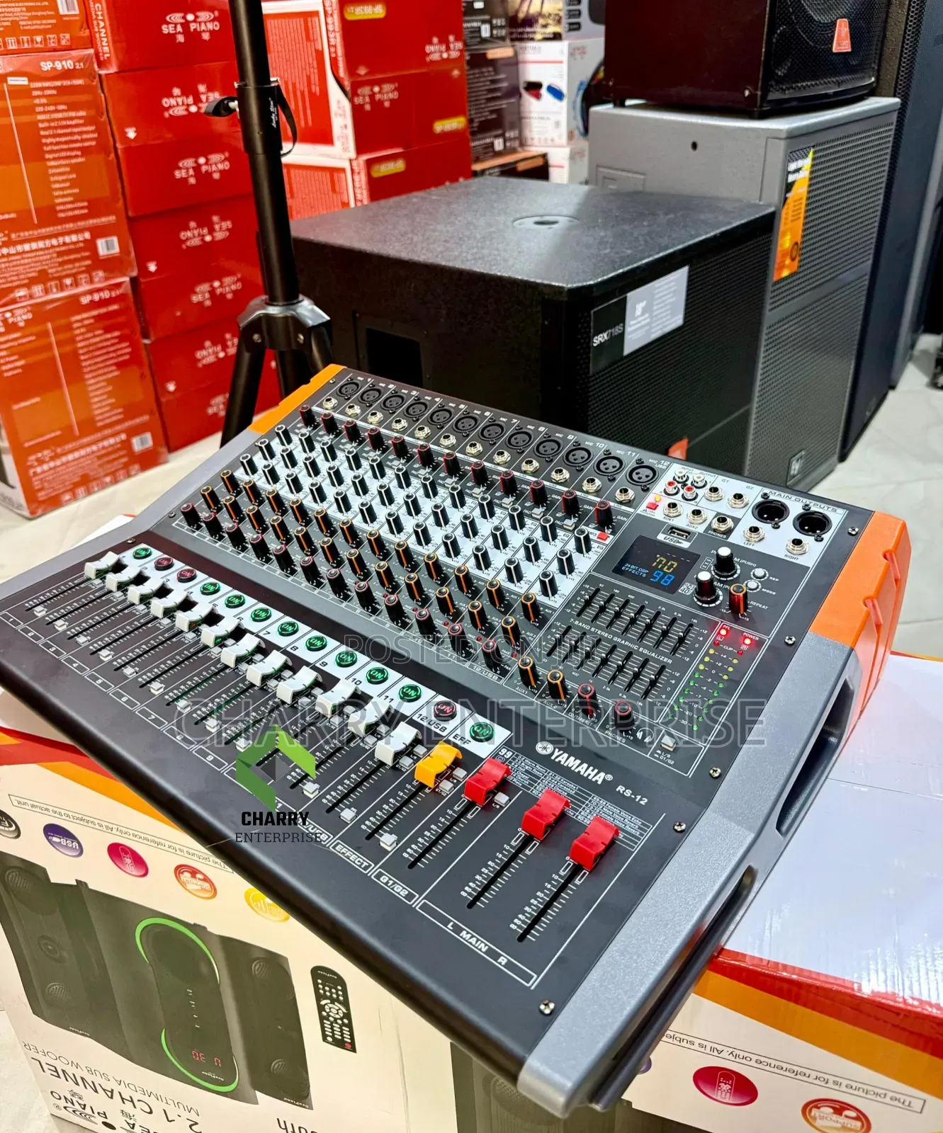 YAMAHA Music Mixer Channel 12 Ways With Graphic Equalizer and 2 Fans