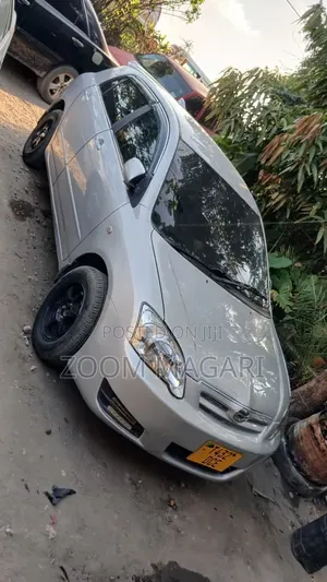 Toyota Corolla RunX 2005 Silver