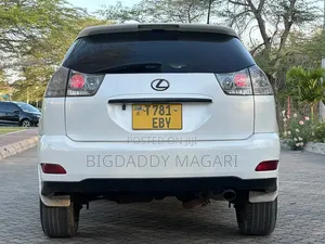 Toyota Harrier 2005