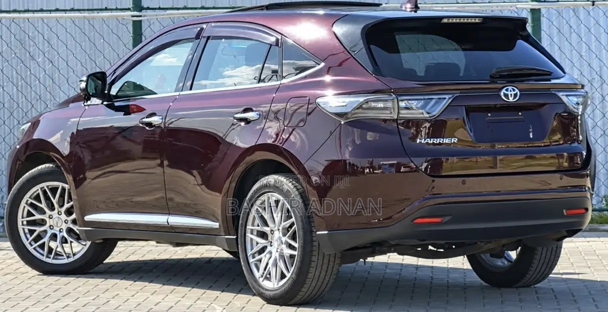 Toyota Harrier 2016 Maroon
