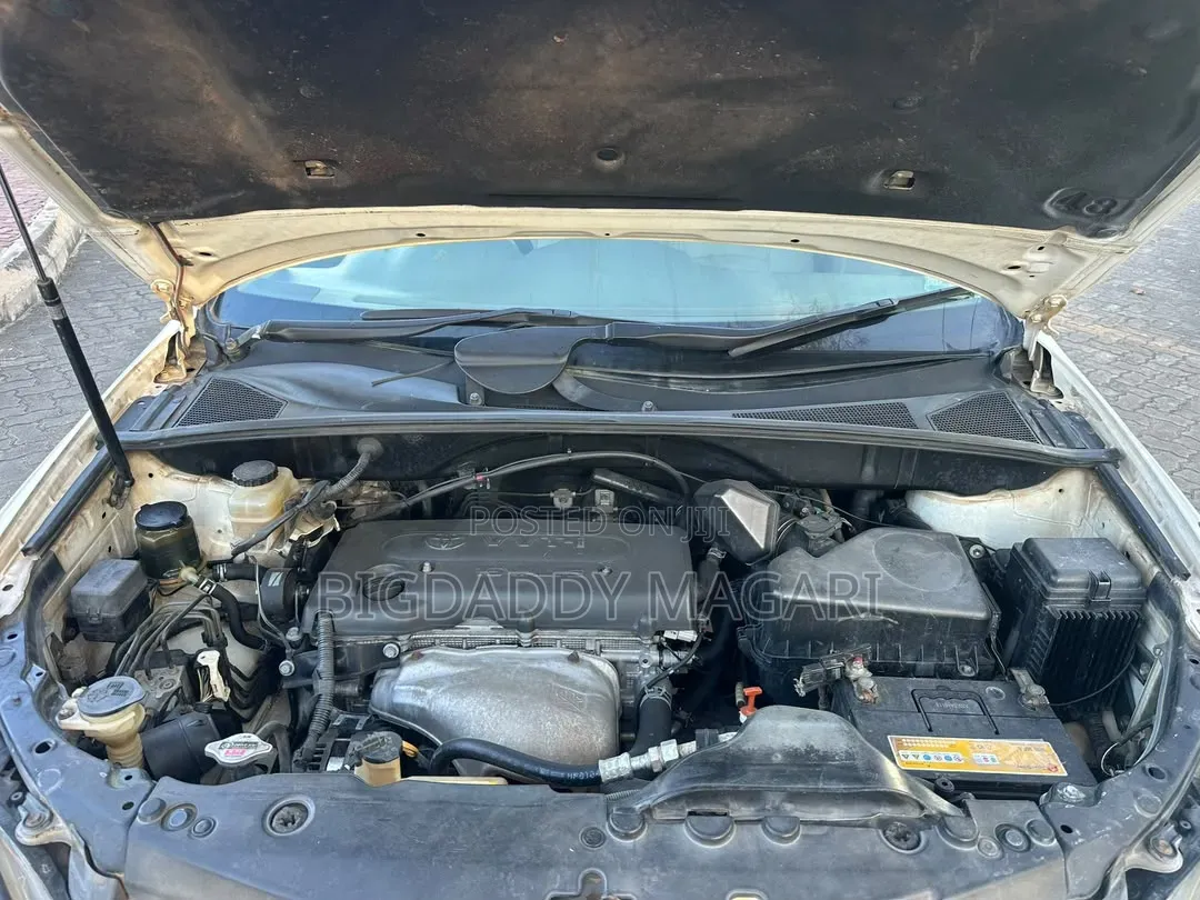 Toyota Harrier 2005