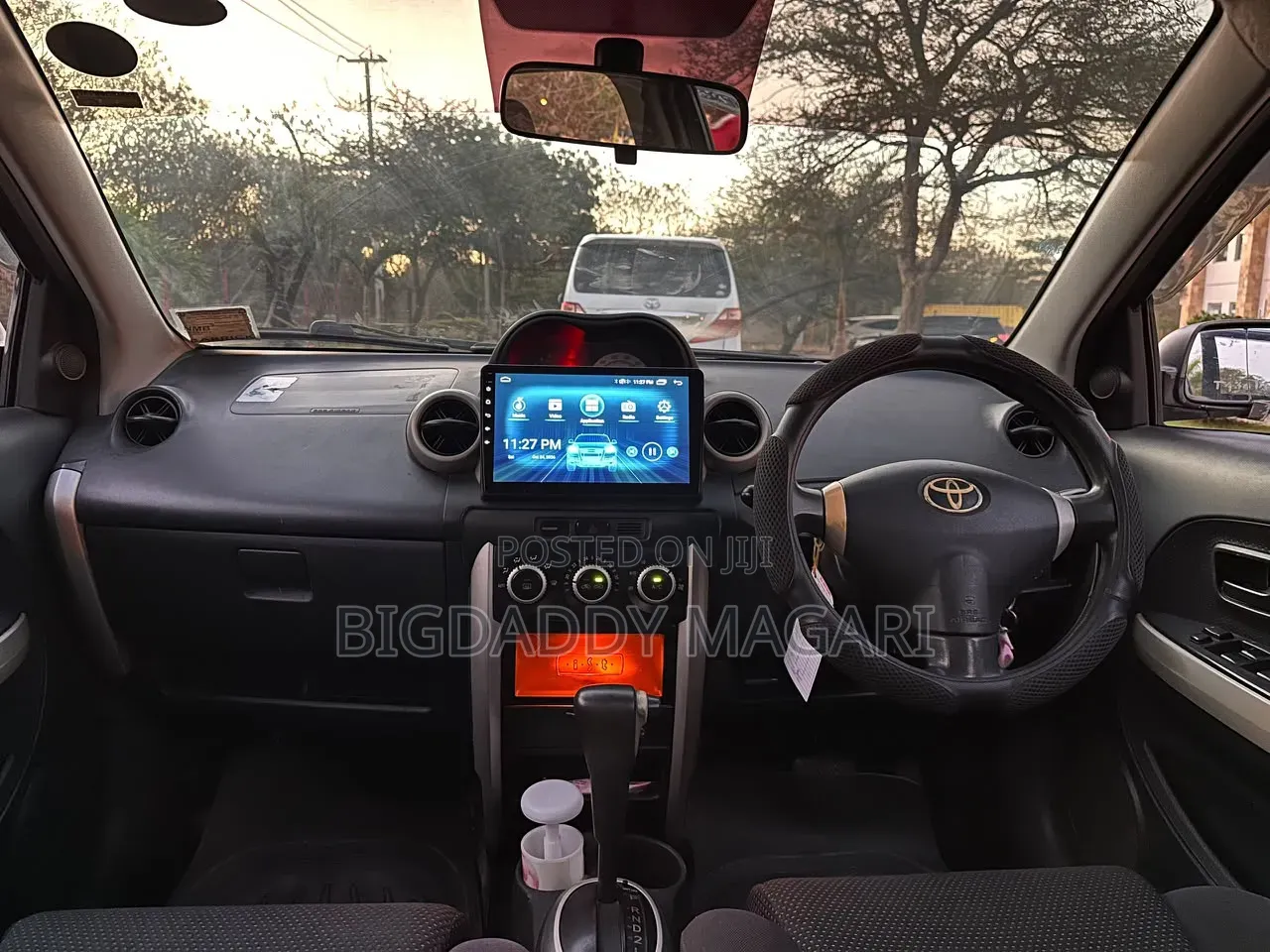 Toyota IST 2004