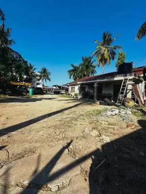 Plot Area SQM 1500 for Sale Usd 850.000 Located I Mikocheni