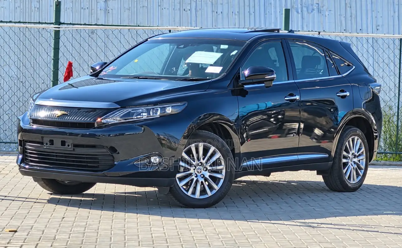 Toyota Harrier 2.0 2016 Blue
