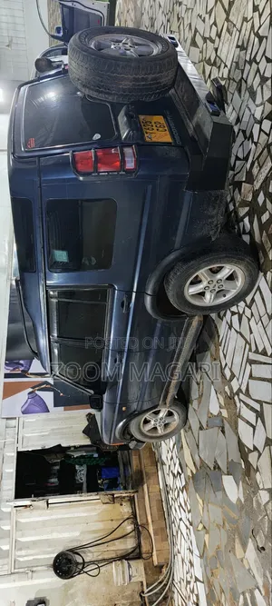 Land Rover Discovery 2002 Blue
