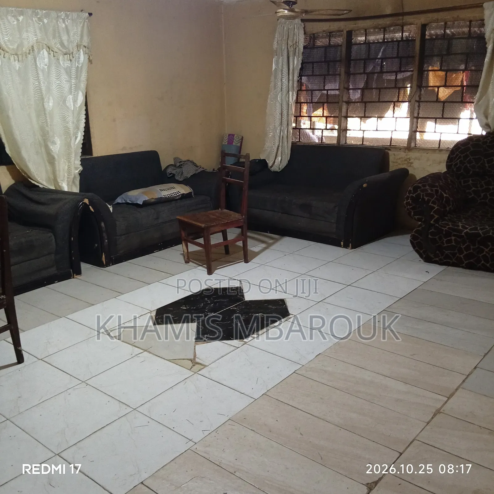 12bdrm House in Magomeni Mapipa for sale