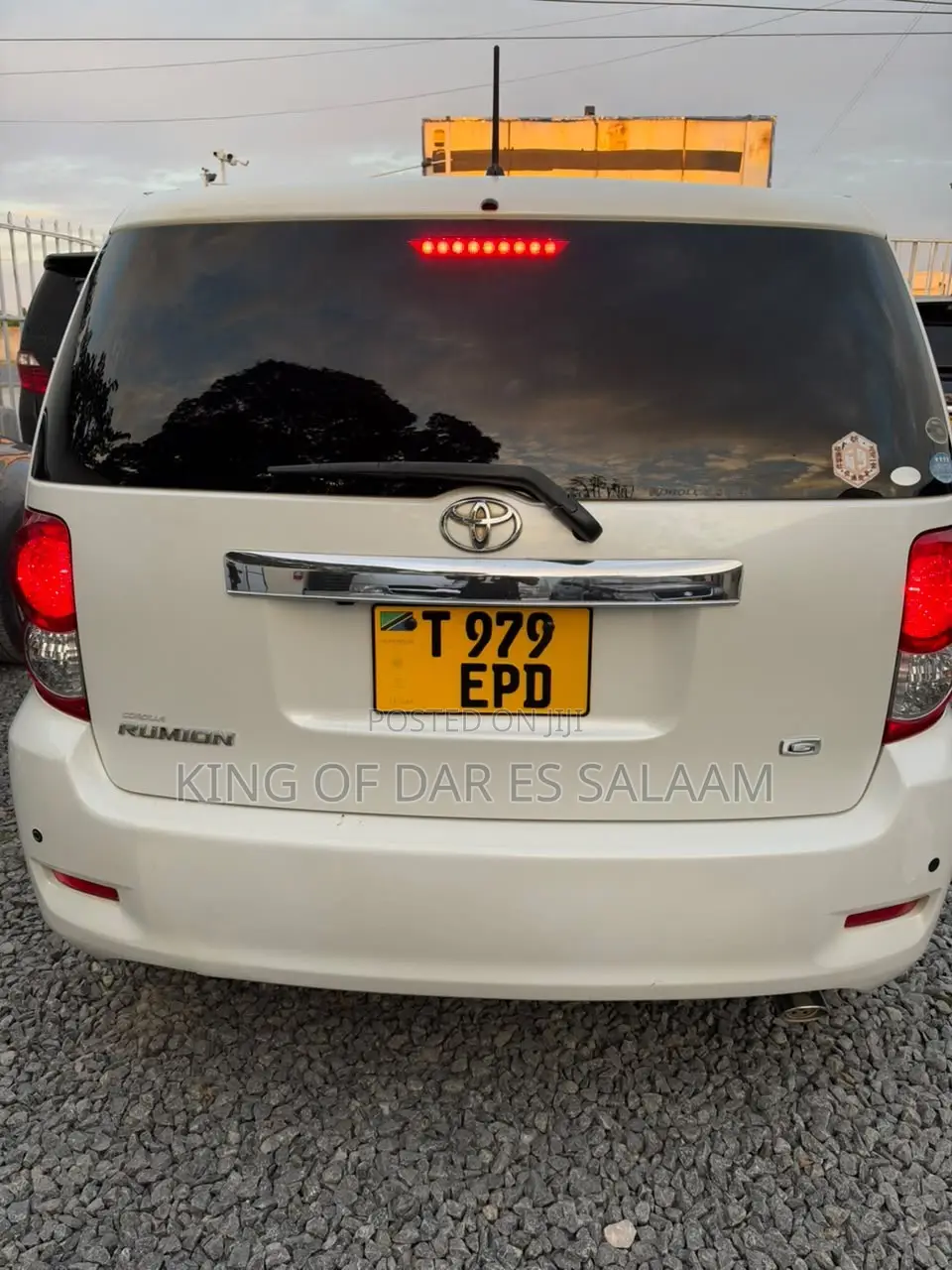 Toyota Corolla Touring 2019 White