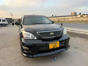 Toyota Harrier 2005