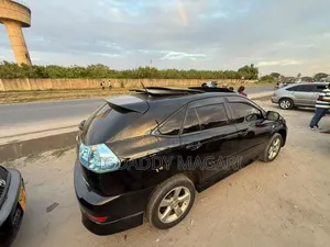 Toyota Harrier 2005