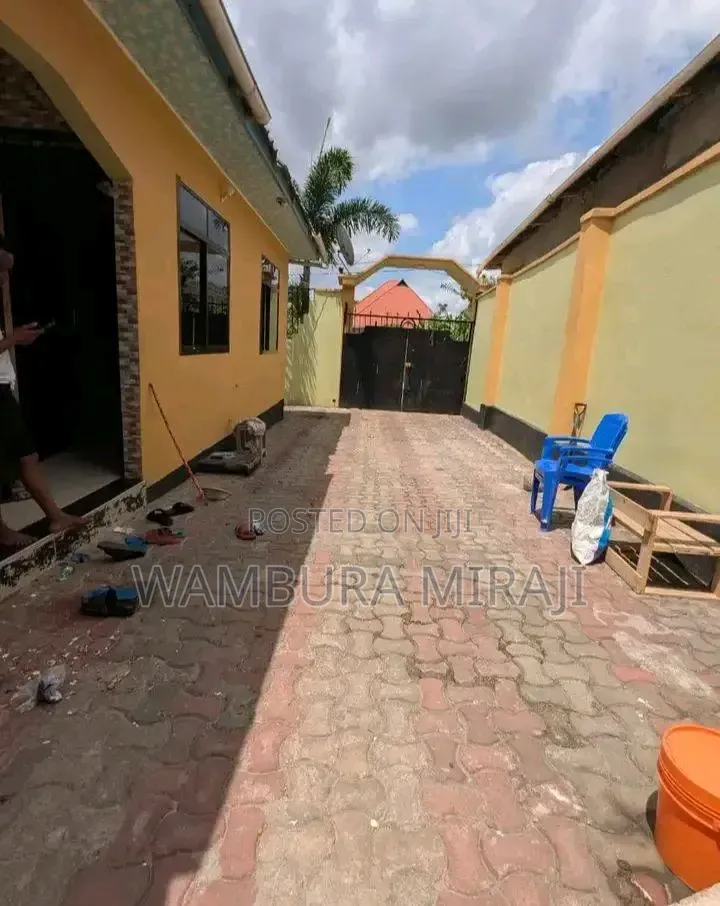 Furnished 3bdrm Block of Flats in Nyumba, Temeke for sale