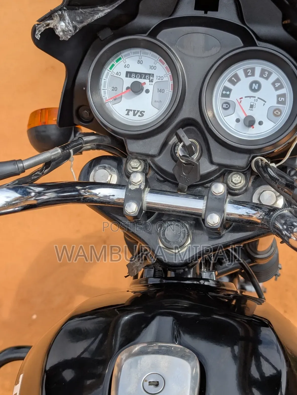 TVS HLX 125 2024 Black
