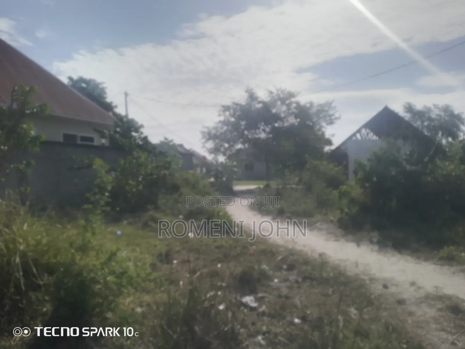 Kiwanja Sqmita 400 Kinauzwa Milioni 8 Gongolamboto Majohe Viwege.