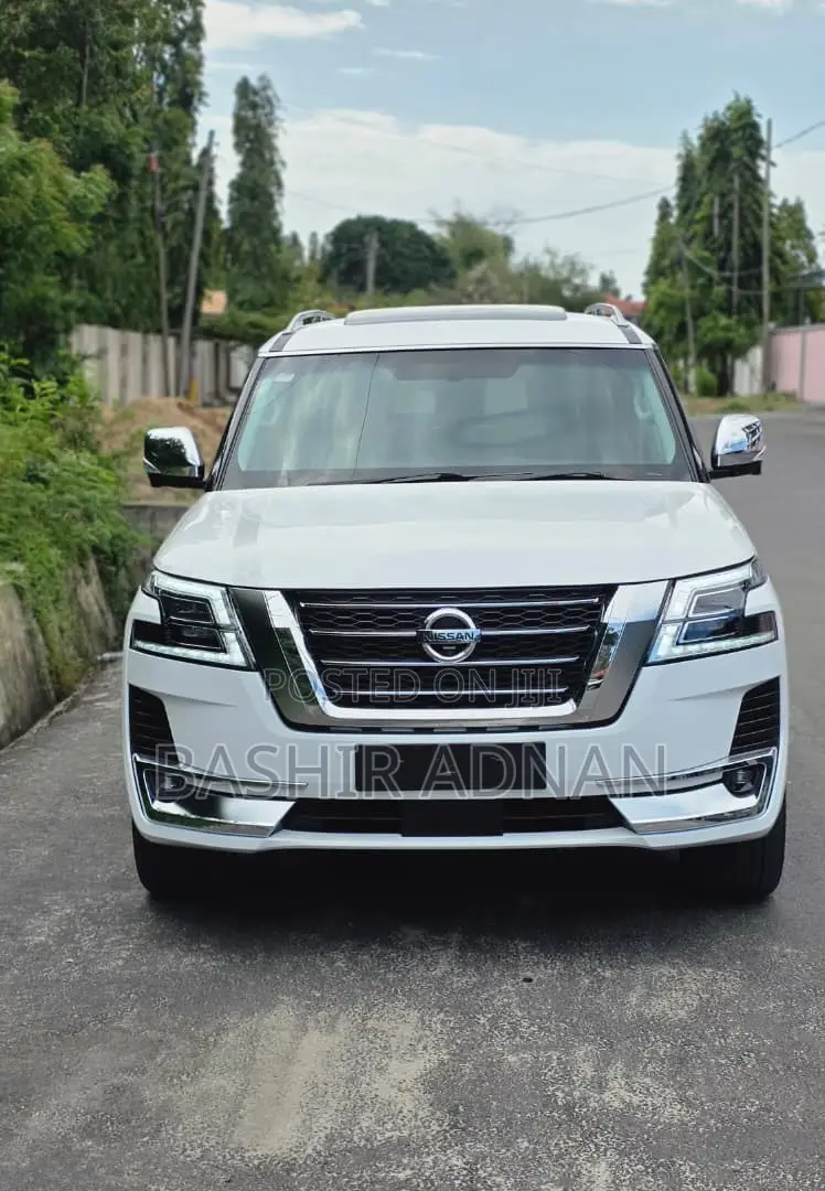 Nissan Patrol 2015 White