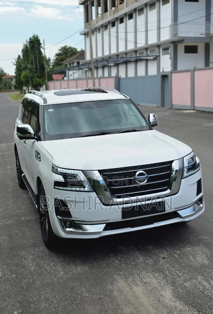 Nissan Patrol 2015 White