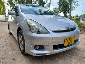 Toyota Wish 2003 Silver