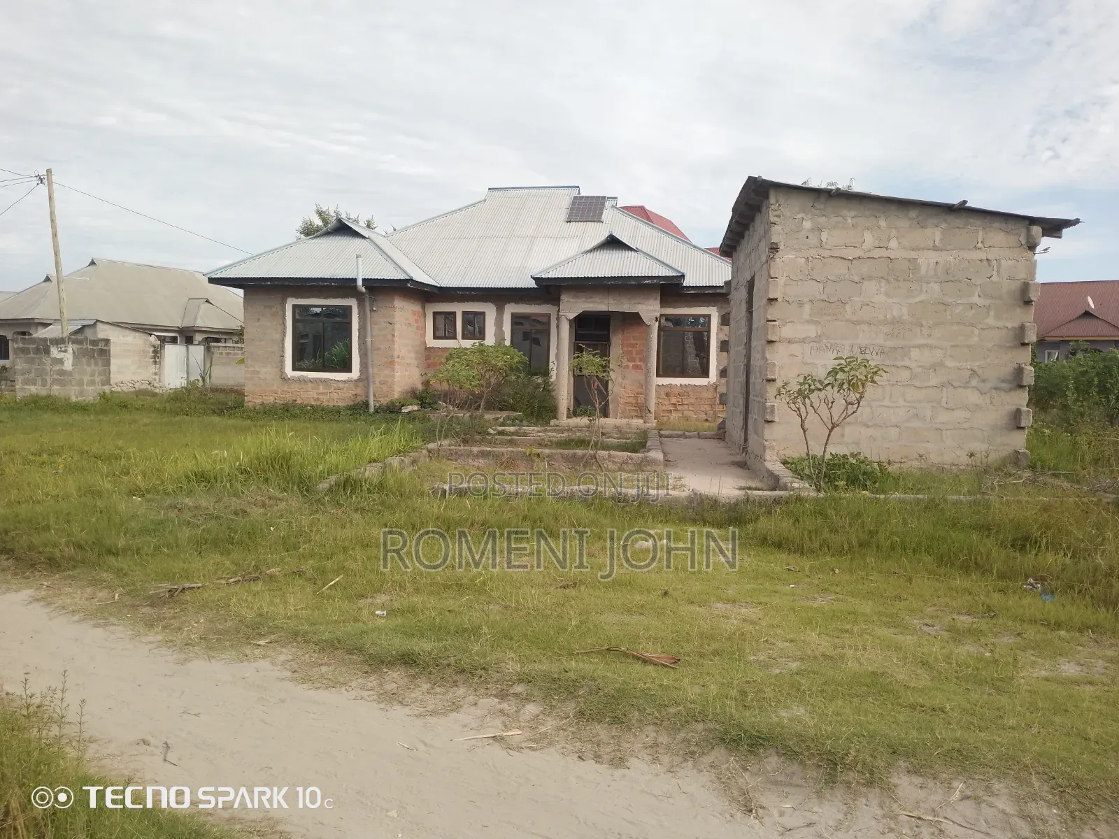 2bdrm Townhouse/Terrace in Tanzania, Ukonga for sale