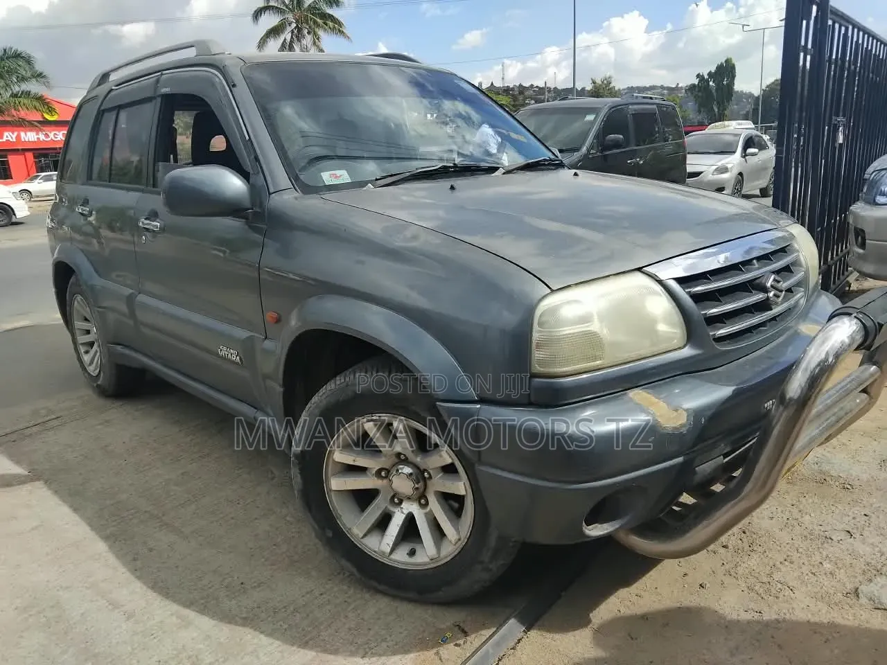 Suzuki Grand Vitara 2005 Gray