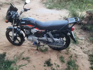 New TVS HLX 125 2025 Black