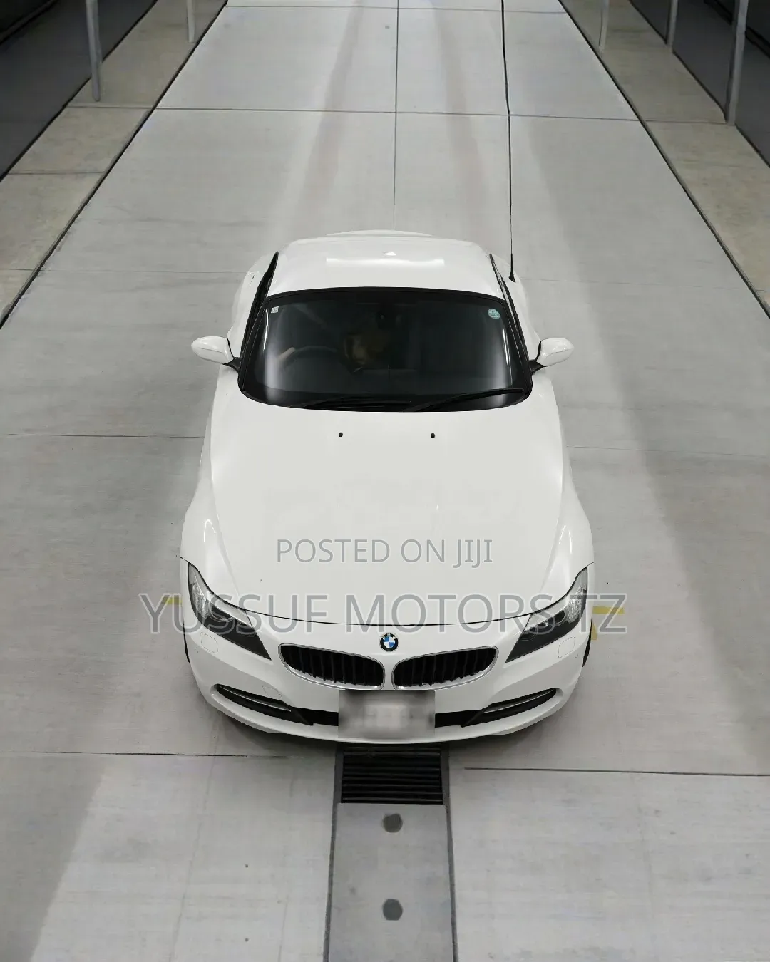 BMW Z4 sDrive20i 2012 White