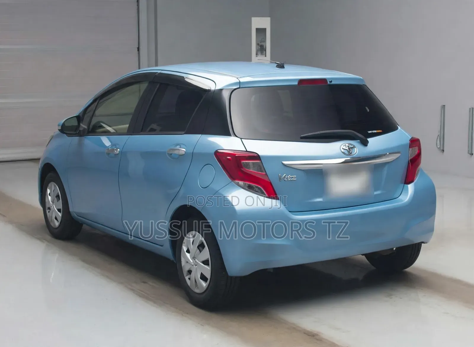 Toyota Vitz 1.3 FWD 5dr 2015 Blue