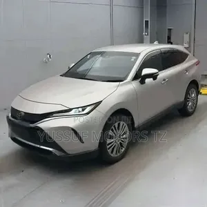 Toyota Harrier 2.0 2020 Brown