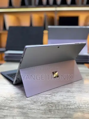 Laptop Microsoft Surface Pro 6 8GB Intel Core i7 SSD 256GB