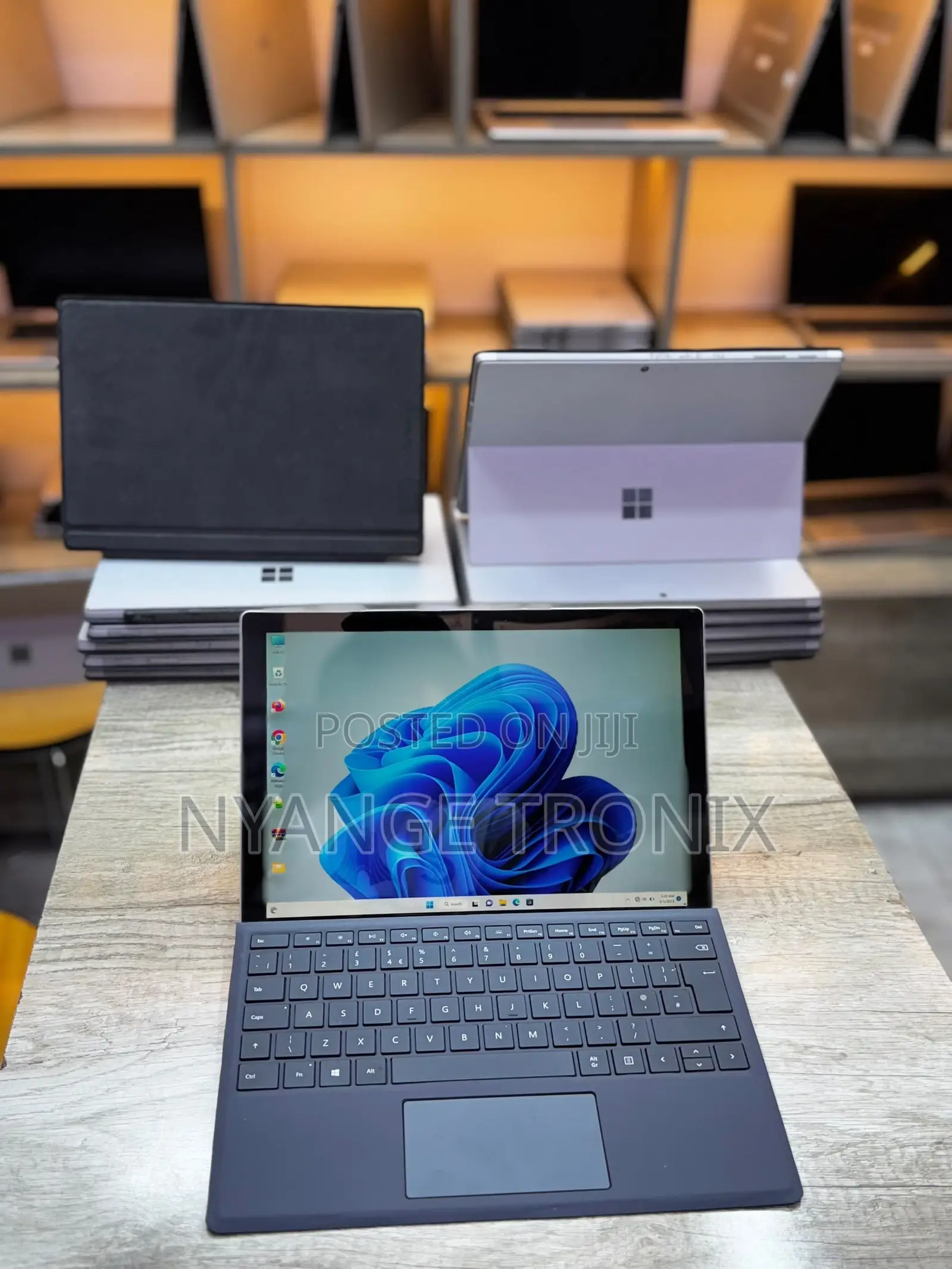 Laptop Microsoft Surface Pro 6 8GB Intel Core i7 SSD 256GB
