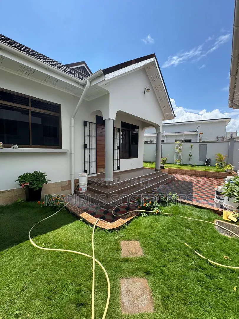 2bdrm House in Kitunda Machimbo for rent