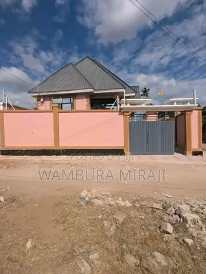 Furnished 5bdrm Block of Flats in Temeke for sale